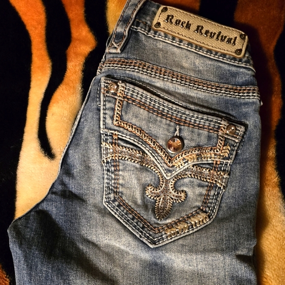 Size 26 rock revival boot Luz or liz - Picture 1 of 4